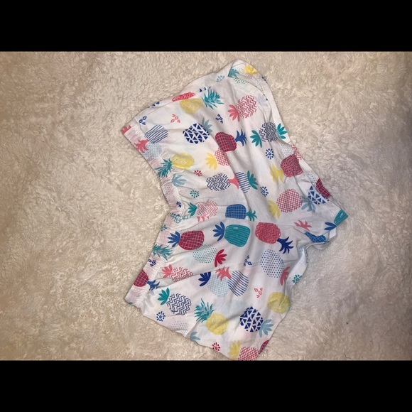 Pineapple Printed Pajama Shorts - Picture 2 of 2